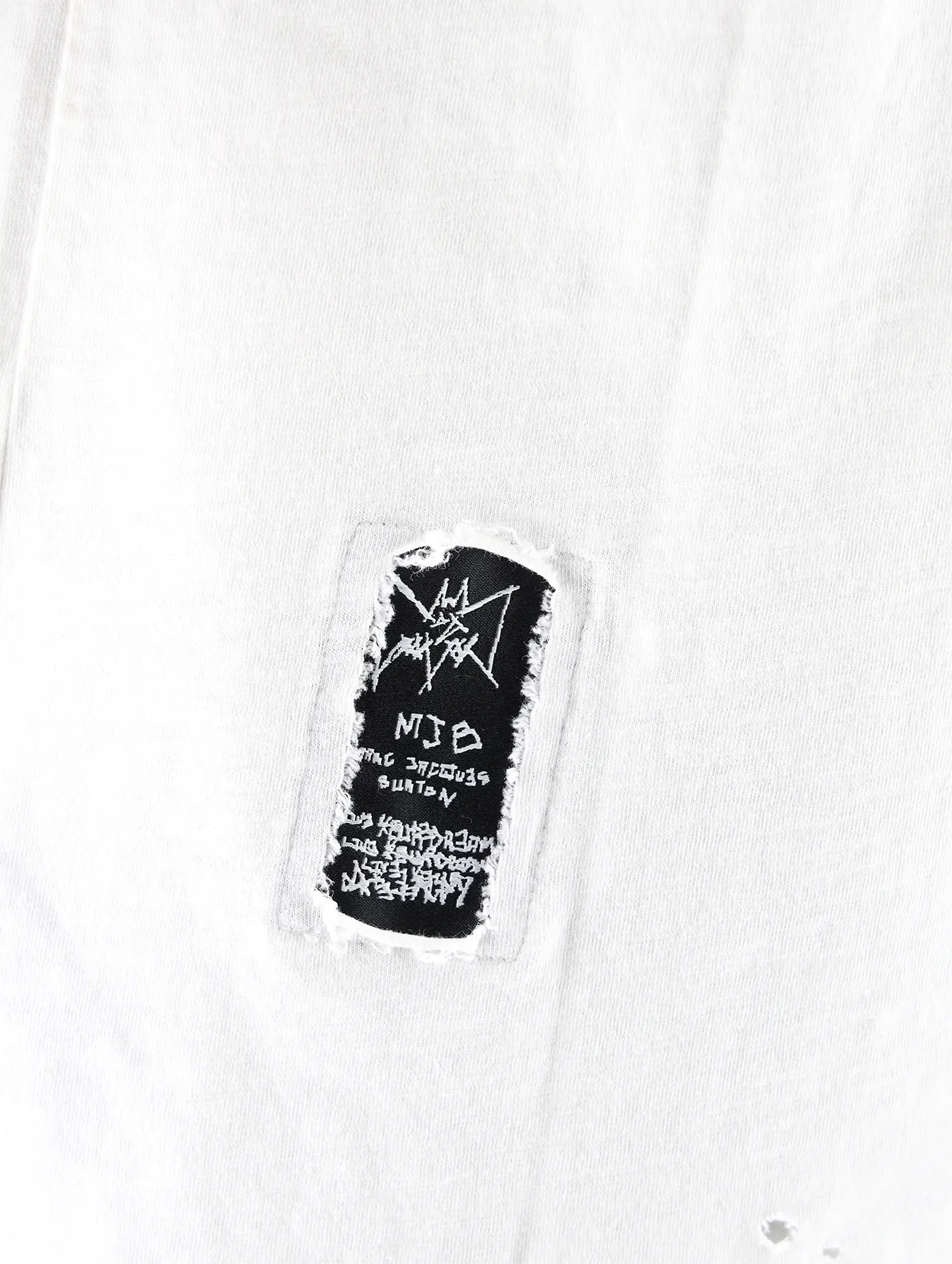 distressed-effect graphic-print t-shirt